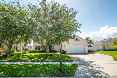 330 Chennault Ln, Rockledge, Fl 32955-7