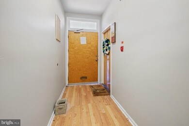 514 W Queen Ln, Philadelphia, PA 19144 - photo 4
