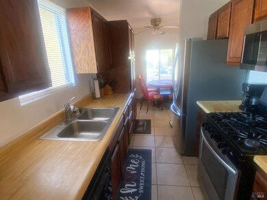 1959 Griffin Dr, Vallejo, CA 94589 - photo 4