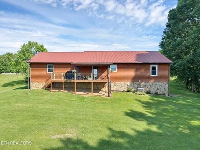 902 S Mill Rd, Greeneville, TN 37743 - photo 5