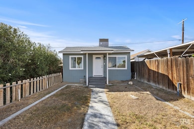 217 F St, Taft, CA 93268 - photo 6