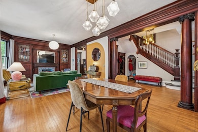 2742 Dupont Ave S, Minneapolis, MN 55408 - photo 4