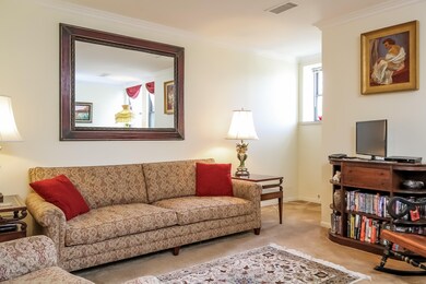 005-Living_Room-2204799-large