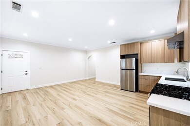 720 E Windsor Rd unit C, Glendale, CA 91205 - photo 7