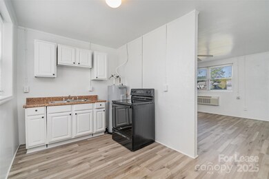 200 York St unit F2, Chester, SC 29706 - photo 7