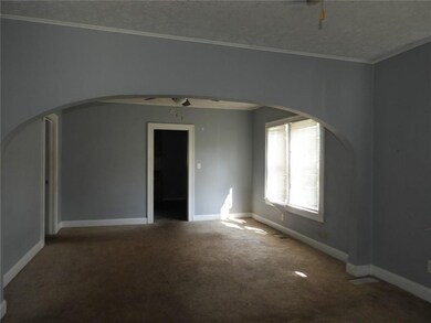 907 N Gladstone Ave, Indianapolis, IN 46201 - photo 3