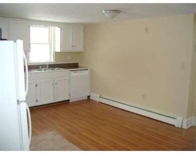 6 Lincoln St unit 3, Hudson, MA 01749 - photo 3
