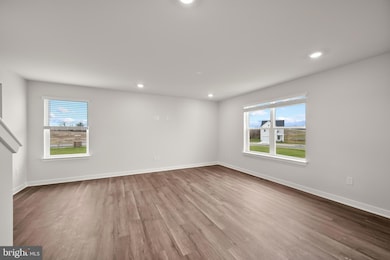 313 Eclipse St, Charles Town, WV 25414 - photo 6