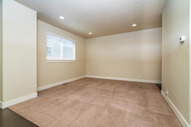 63117 De Haviland Ct, Bend-16