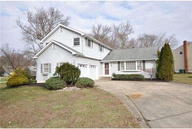 757 York Rd, Mount Laurel, NJ 08054 - photo 2