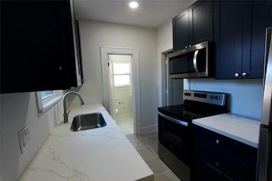 1648 Hawthorne St unit 1-4, Houston, TX 77006 - photo 3