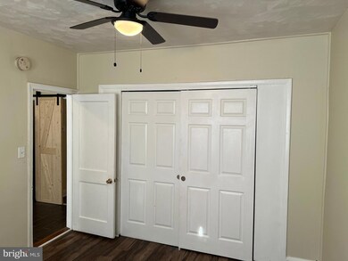 5410 Clover Rd unit 1, Baltimore, MD 21215 - photo 7