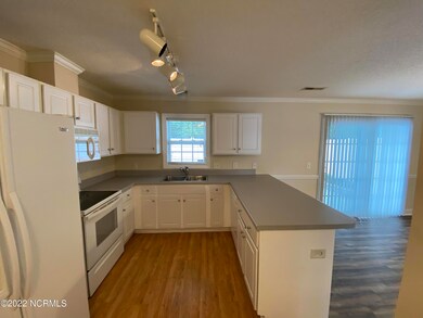 2410F67F-202B-49D4-95E4-664ACB9E1481