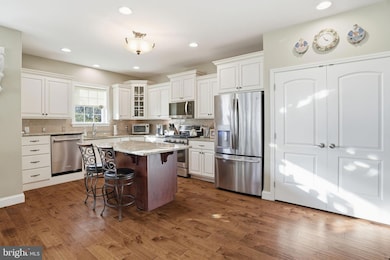 1301 S Red Maple Way, Downingtown, PA 19335 - photo 7