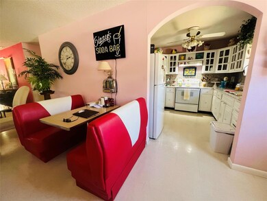 9527 SW Keen Ave, Okeechobee, FL 34974 - photo 6