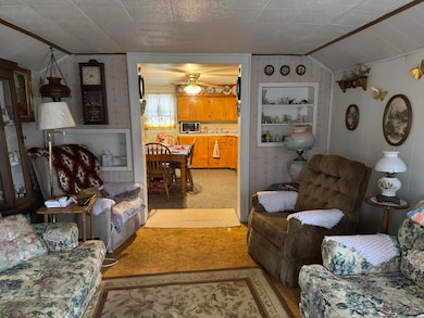 407 Hill St 11