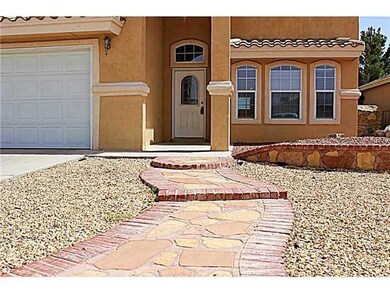 14348 Desert Wind Dr, Horizon City, TX 79928 - photo 2