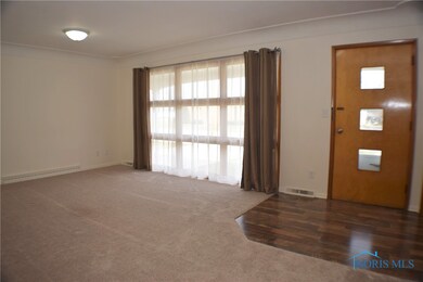 723 W College Ave, Woodville, OH 43469 - photo 6