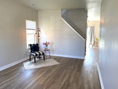 2301 Meadow Bend Dr, Columbus, IN 47201 - photo 5