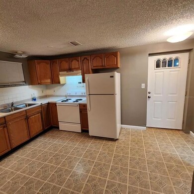 5164 Alpha Ave unit Back, Jacksonville, FL 32205 - photo 4