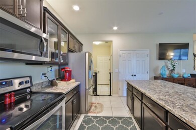 10702 Aldo Moro Dr, Wimauma, FL 33598 - photo 4