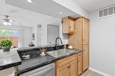 12955 Woodforest Blvd unit 19, Houston, TX 77015 - photo 3