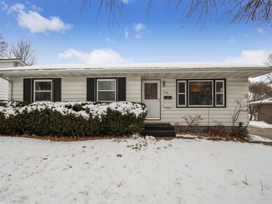 2838 Sue Ln NW, Cedar Rapids, IA 52405 - photo 4