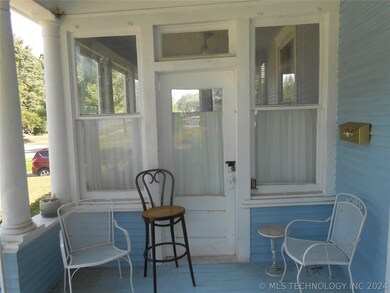 Sunroom perfect for morning coffee or plants.