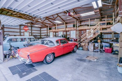 30x50 detached 4 car, insulated w loft. 10' doors,