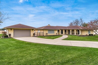 2935 Cornstalk Ave, Ashville, OH 43103 - photo 2