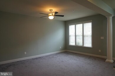 716 Raven Ave, Gaithersburg, MD 20877 - photo 4