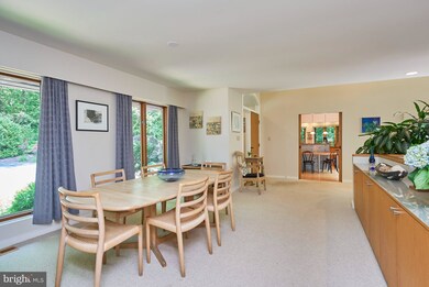 1348 Pine Tree Rd, McLean, VA 22101 - photo 5