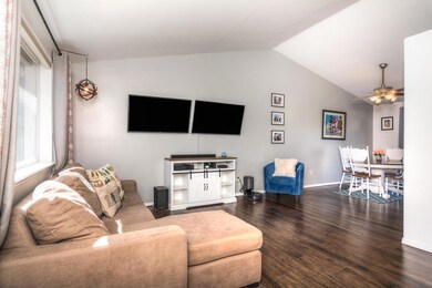 1215 SW 32nd Ct, Redmond, OR 97756 - photo 5