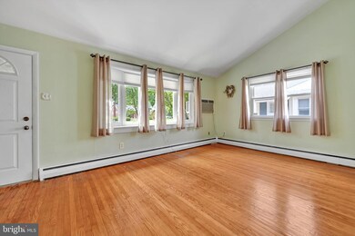 1131 Harper Ave, Woodlyn, PA 19094 - photo 3