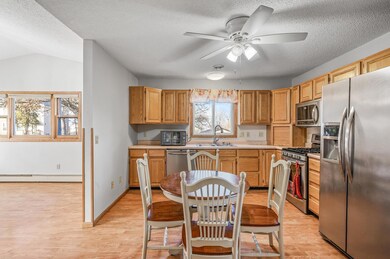 2416 1st Ave E, Saint Paul, MN 55109 - photo 3