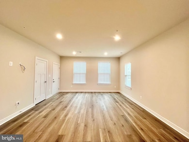 24117 Newtonmore Terrace, Sterling, VA 20166 - photo 4