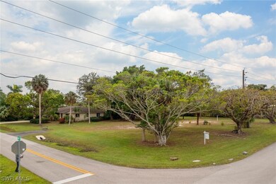 View of front of home featuring a front lawn