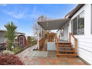 406 Shadow Ranch Ln, Roseburg, OR 97470 - photo 4