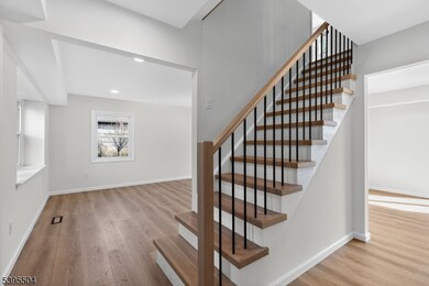 9 Larsen Rd, Somerset, NJ 08873 - photo 7