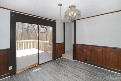 135 Merriman Rd, Statesville, NC 28625 - photo 4