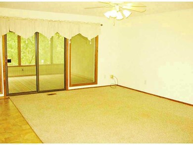 6 Gretchen Ln, Bella Vista, AR 72715 - photo 4