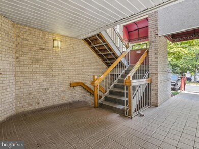 13706 Modrad Way unit 7-A-22, Silver Spring, MD 20904 - photo 6