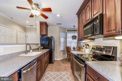25272 Riffleford Square unit 101, Chantilly, VA 20152 - photo 5