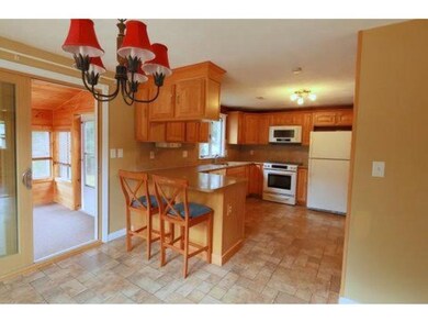 2 Shenandoah Ave, Londonderry, NH 03053 - photo 2