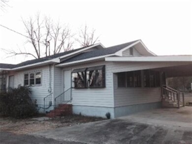 413 Curtis St, Warner Robins, GA 31093 - photo 2