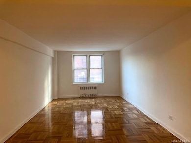 62-59 108th St unit 2F, Forest Hills, NY 11375 - photo 5