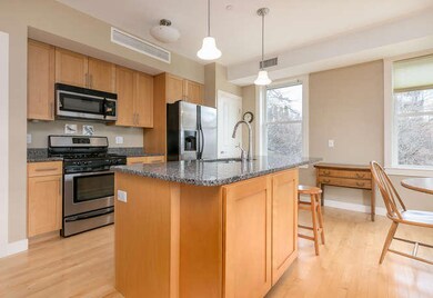 135 Sheridan St Portland ME-small-011-01