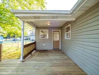 602 Williams St, Jacksonville, NC 28540 - photo 6
