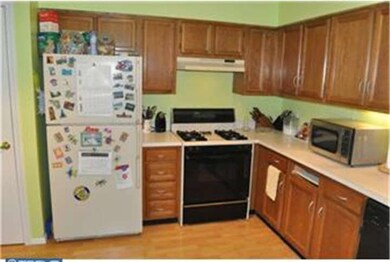 502 Oliphant Ln unit 502, Mount Laurel, NJ 08054 - photo 6