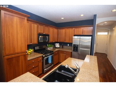 16911 NW Shadow Hills Ln, Beaverton, OR 97006 - photo 3